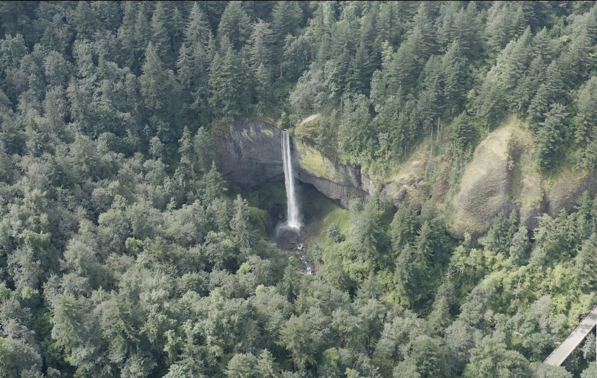 On tour with Waterfall Shuttle